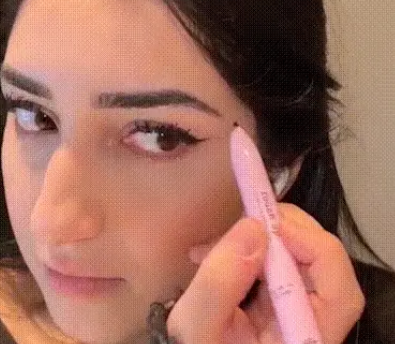 <em>Margot, Miraflores</em>