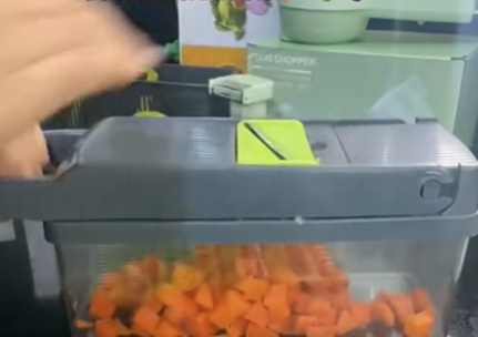 <em>Violeta, Ate</em>